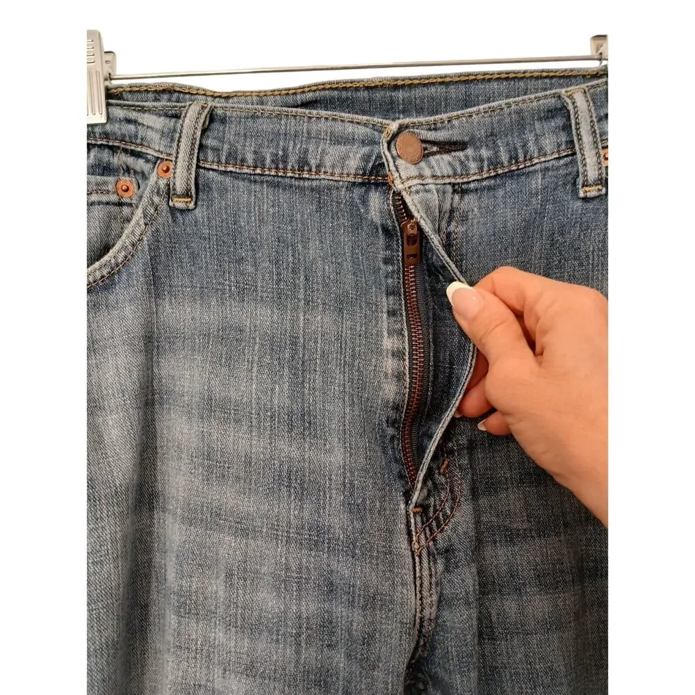 Levis levi jeans